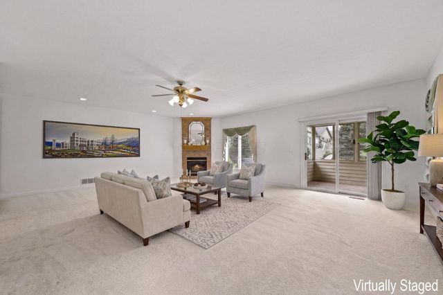 920 Linworth Village Drive, Columbus, OH 43235