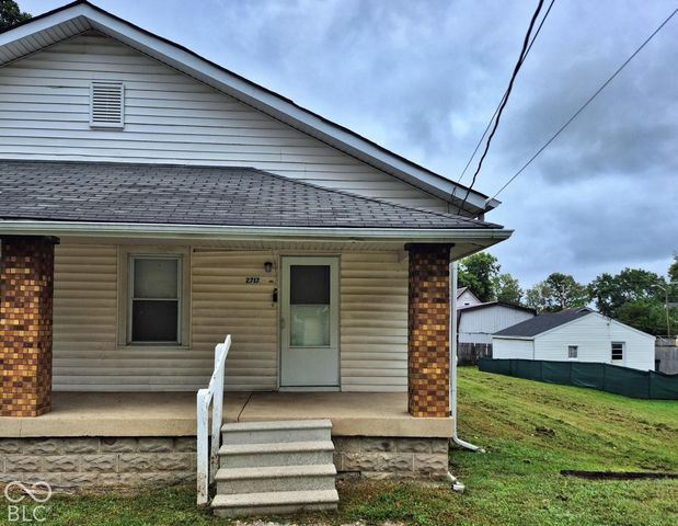 2717 S Moreland Avenue, Indianapolis, IN 46241