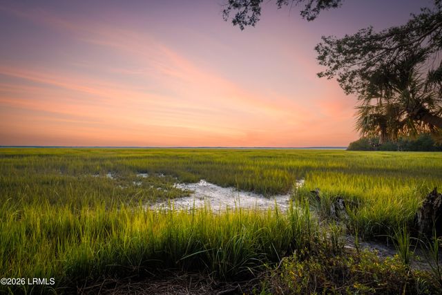 30 W Haven, Beaufort, SC 29906