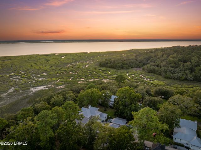 30 W Haven, Beaufort, SC 29906