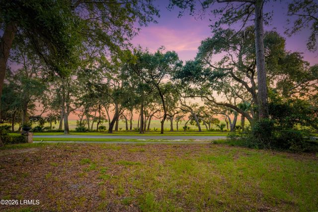 30 W Haven, Beaufort, SC 29906