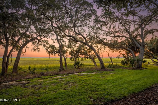 30 W Haven, Beaufort, SC 29906