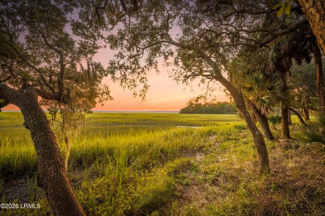 30 W Haven, Beaufort, SC 29906