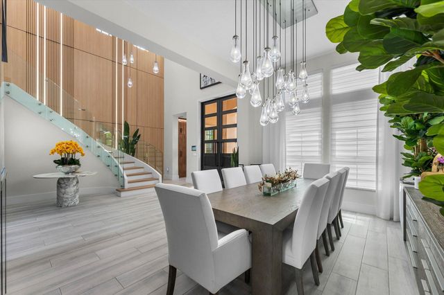 8590 W PARKLAND BAY Trail, Parkland, FL 33076