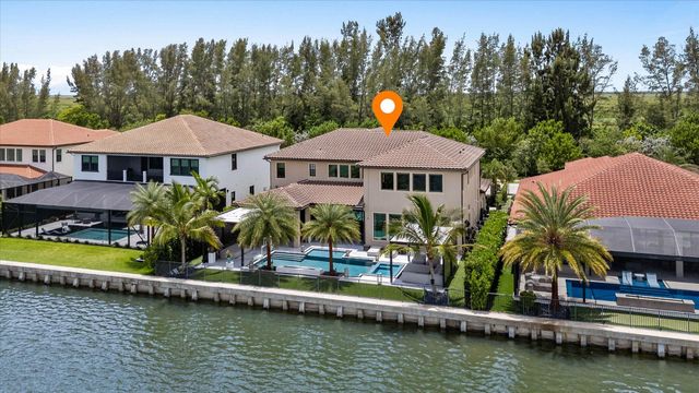 8590 W PARKLAND BAY Trail, Parkland, FL 33076