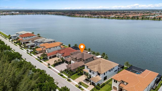 8590 W PARKLAND BAY Trail, Parkland, FL 33076
