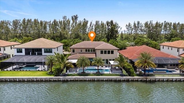 8590 W PARKLAND BAY Trail, Parkland, FL 33076
