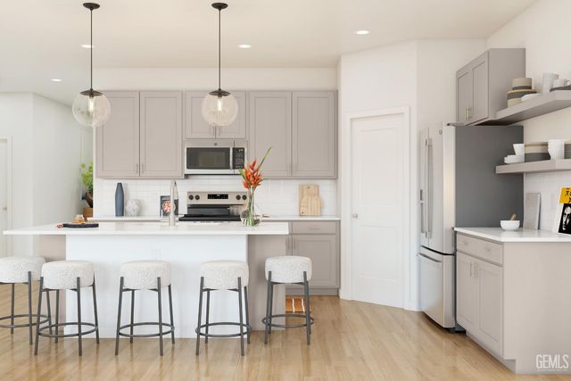 615 Farruca Court, Bakersfield, CA 93306