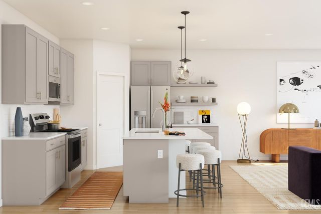 615 Farruca Court, Bakersfield, CA 93306