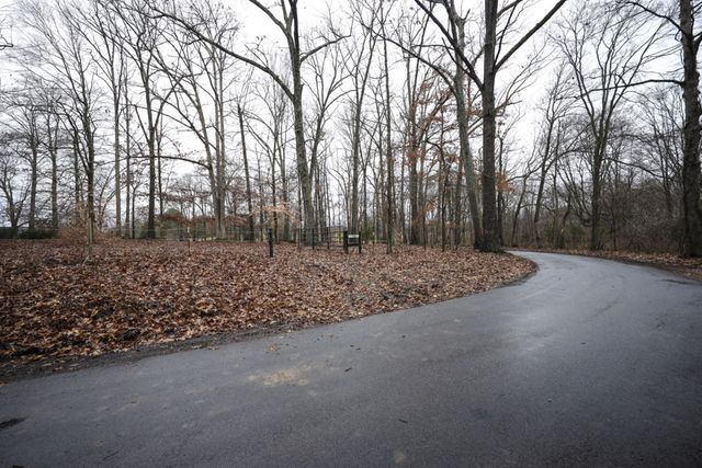 2103 Castelow, Greenbrier, TN 37073