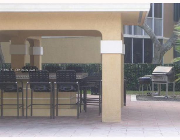 4055 W Mcnab Road H303, Pompano Beach, FL 33069