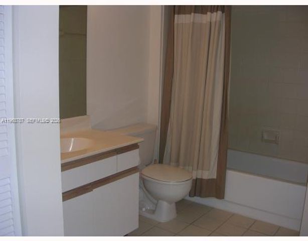 4055 W Mcnab Road H303, Pompano Beach, FL 33069