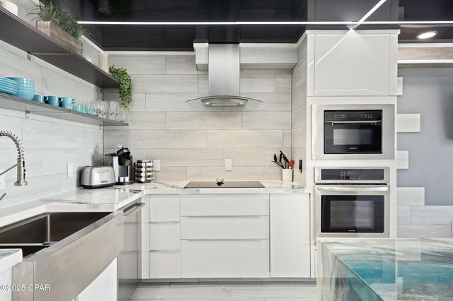 8743 Thomas Drive 231, Panama City, FL 32408