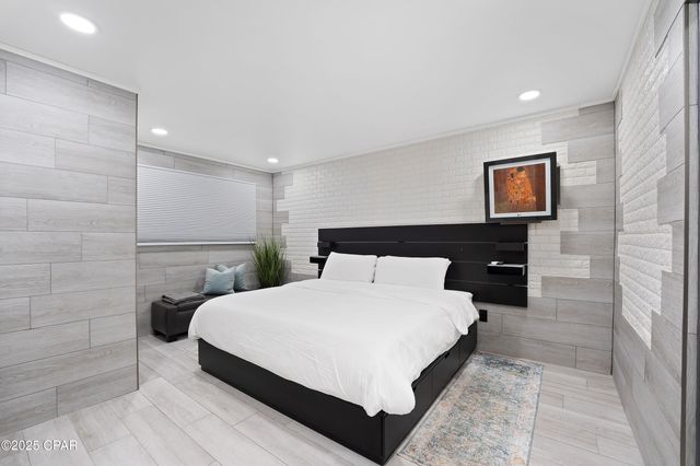 8743 Thomas Drive 231, Panama City, FL 32408