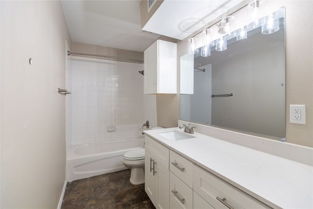 13234 Woodbend Lane, Dallas, TX 75243