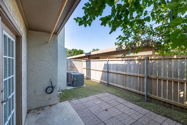 13234 Woodbend Lane, Dallas, TX 75243