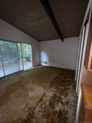 4902 San Joaquin, San Diego, CA 92109