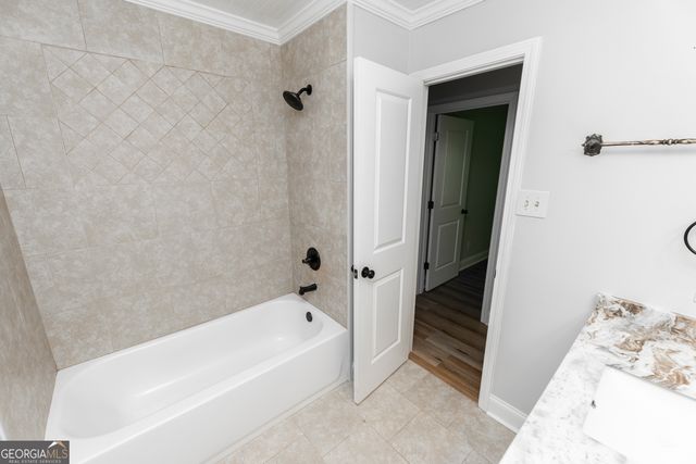 414 Pine Glen Drive, Albany, GA 31705