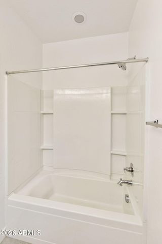 2760 S HARMONY Avenue, Gilbert, AZ 85295