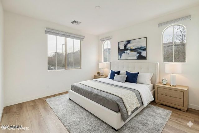 2760 S HARMONY Avenue, Gilbert, AZ 85295