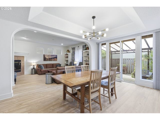 12638 Nw MILAZZO Ln, Portland, OR 97229