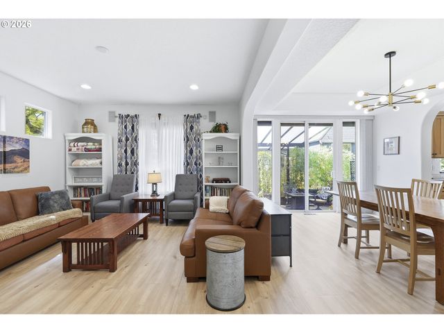 12638 Nw MILAZZO Ln, Portland, OR 97229