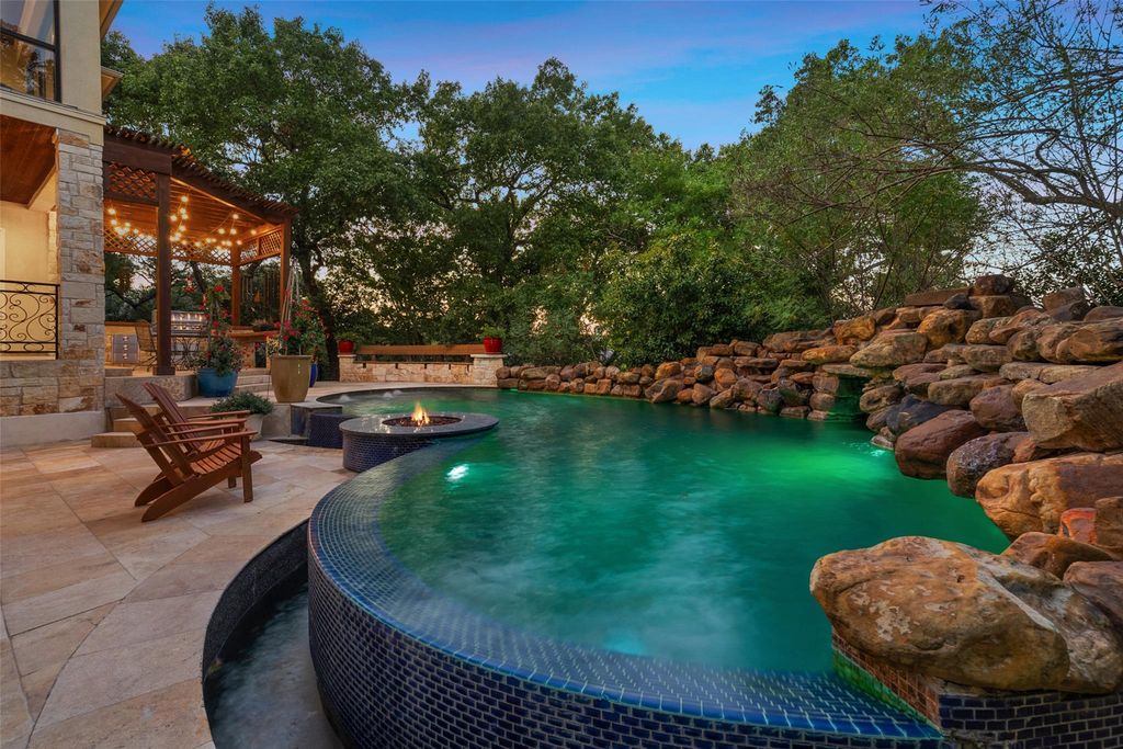 9308 Travertine CV, Austin, TX 78735