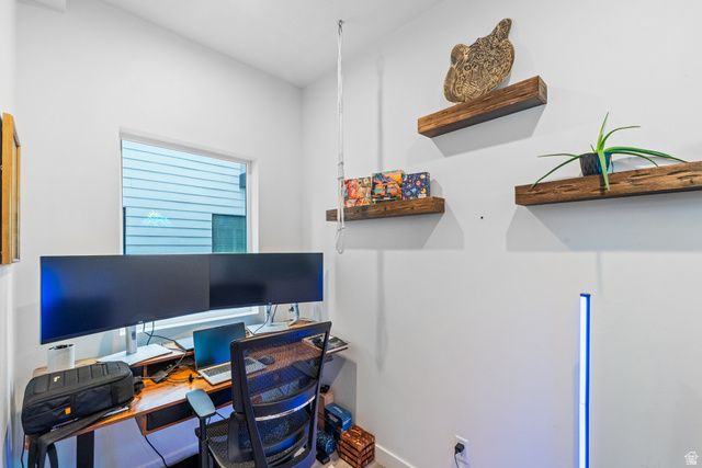 3853 S GRANITE LOFTS LN, Millcreek, UT 84107