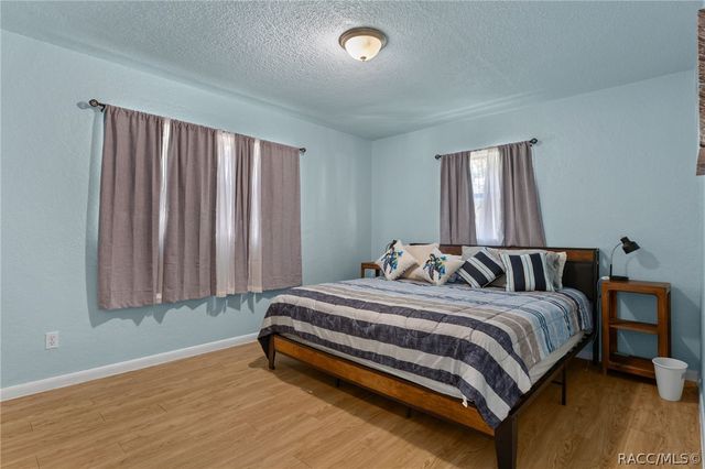 8668 N Elmtree Avenue, Crystal River, FL 34428