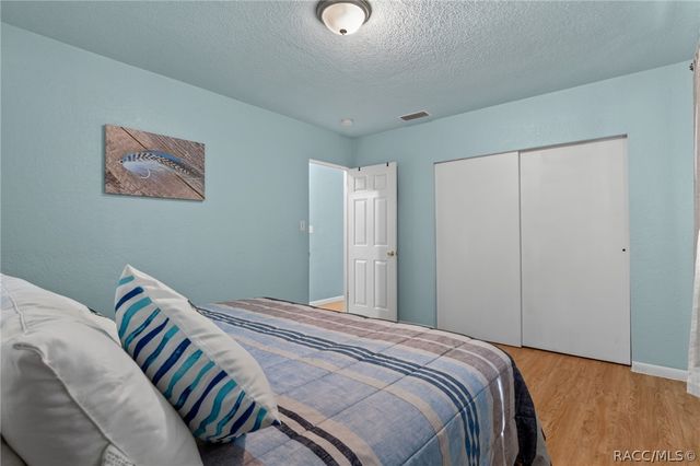 8668 N Elmtree Avenue, Crystal River, FL 34428