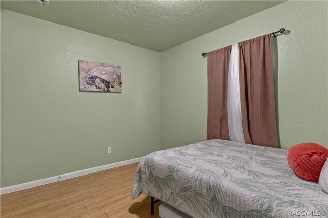 8668 N Elmtree Avenue, Crystal River, FL 34428