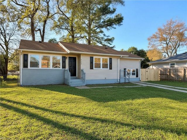 749 Holladay LN, Virginia Beach, VA 23455