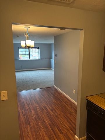 90 Neponset St 801, Canton, MA 02021