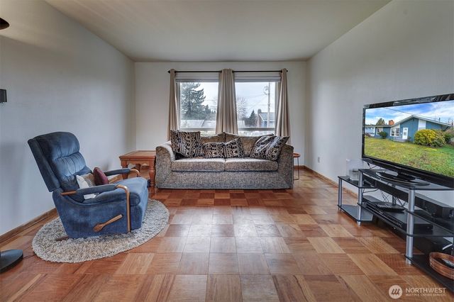 3530 Nome Drive NE, Bremerton, WA 98310