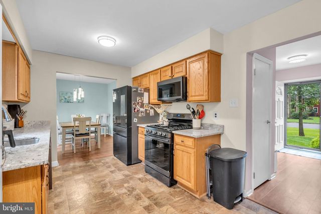 46 CHRISTIAN DR, Pittsgrove, NJ 08318
