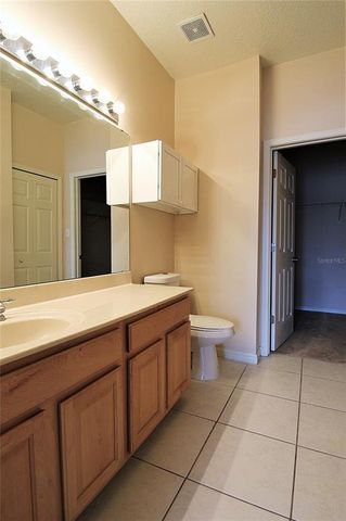 3420 PARKRIDGE CIRCLE 34-204, Sarasota, FL 34243