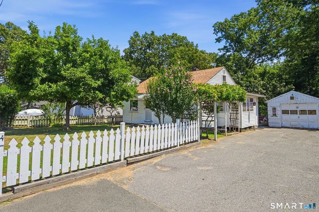 14 Pine Hill Road, Enfield, CT 06082