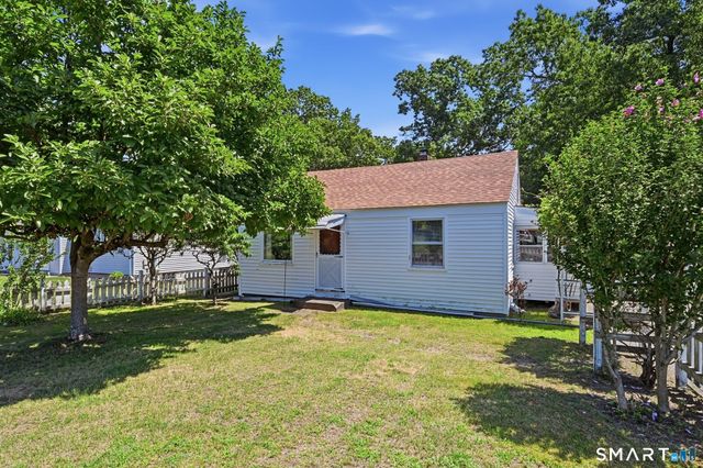 14 Pine Hill Road, Enfield, CT 06082