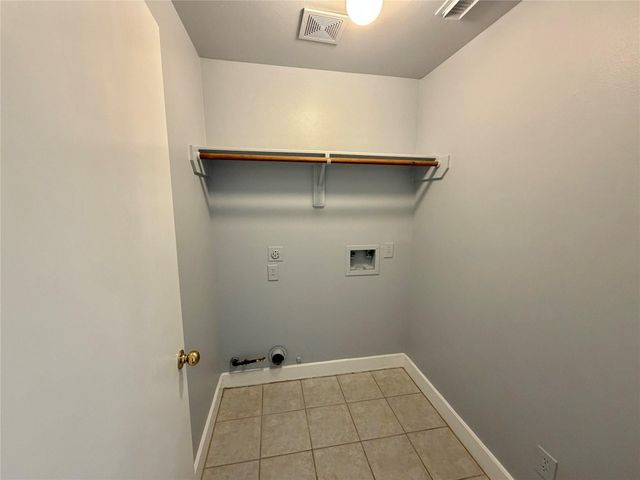 18902 Atasca Oaks, Humble, TX 77346