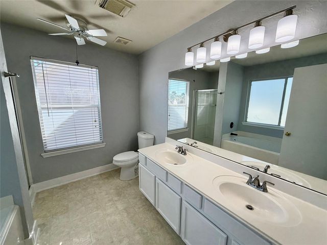 18902 Atasca Oaks, Humble, TX 77346