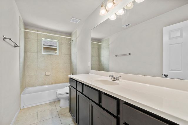 13427 Hawick Terrace Lane, Houston, TX 77048