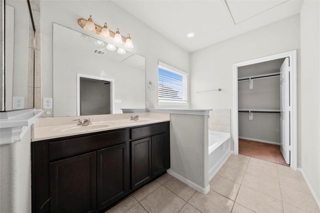 13427 Hawick Terrace Lane, Houston, TX 77048