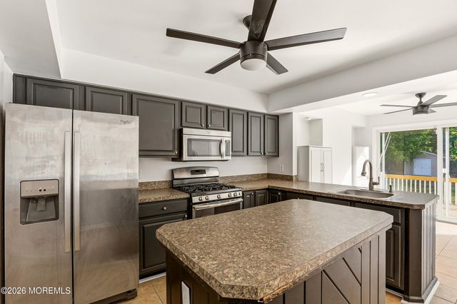 2021 Paterson Avenue, Whiting, NJ 08759