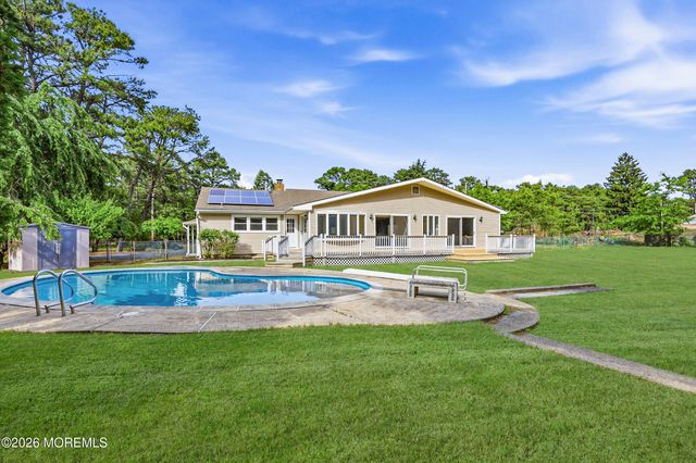 2021 Paterson Avenue, Whiting, NJ 08759
