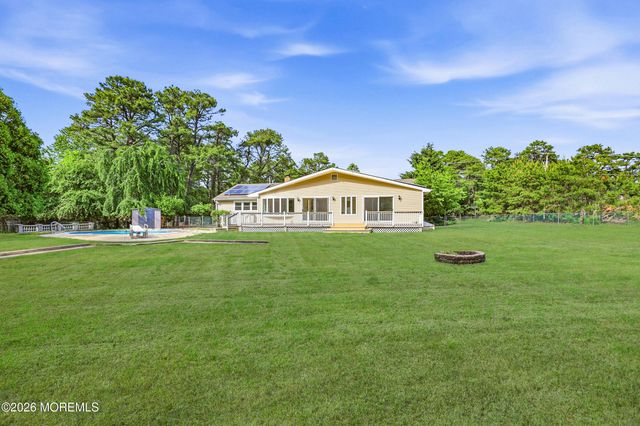 2021 Paterson Avenue, Whiting, NJ 08759