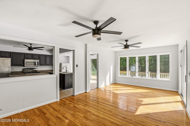 2021 Paterson Avenue, Whiting, NJ 08759