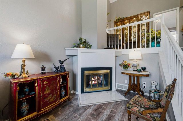 12810 N Colony DRIVE, Mequon, WI 53097