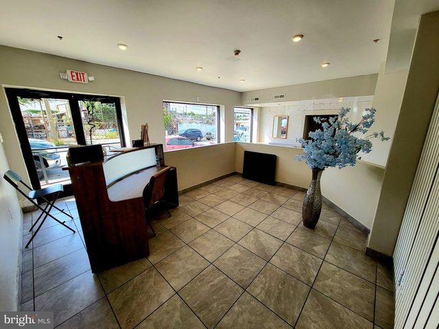 4931-35 N 6TH ST, Philadelphia, PA 19120