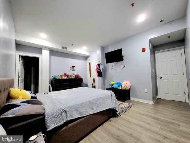 4931-35 N 6TH ST, Philadelphia, PA 19120