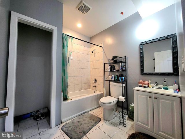 4931-35 N 6TH ST, Philadelphia, PA 19120